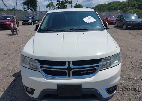 2013 Dodge Journey Sxt z USA, uszkodzony, nr VIN 3C4PDCBB7DT561193
